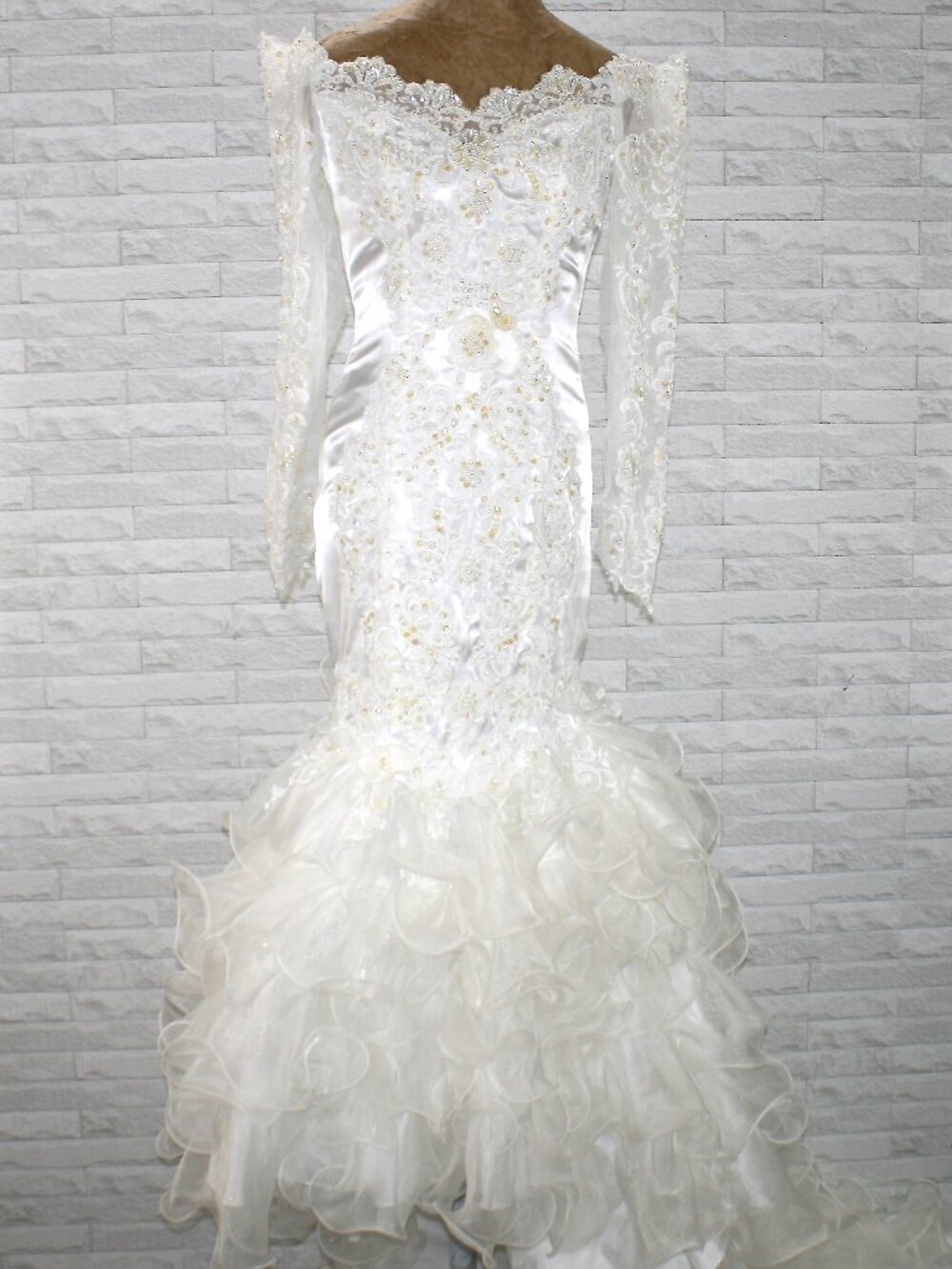 VINTAGE SAN MARTIN Gown Bridal Wedding Beaded Mermaid Off Shoulder White 2